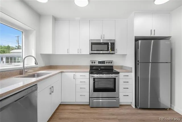 1953 Blackhawk Street Aurora, CO 80011