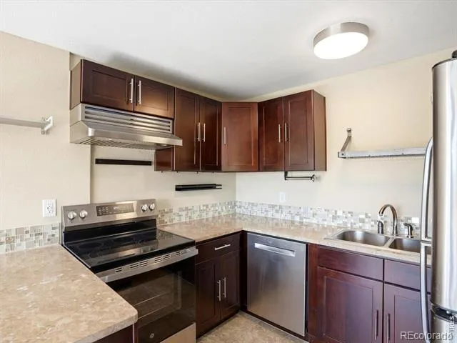 3365 Chisholm Trail #302 Boulder, CO 80301