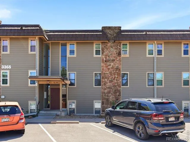 3365 Chisholm Trail #302 Boulder, CO 80301