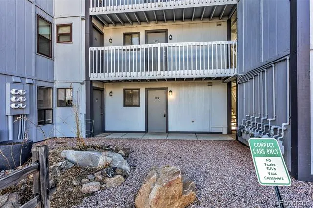 1901 Clear Creek Drive #E102 Georgetown, CO 80444
