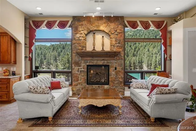 400 Bear Trax Drive Canon City, CO 81212