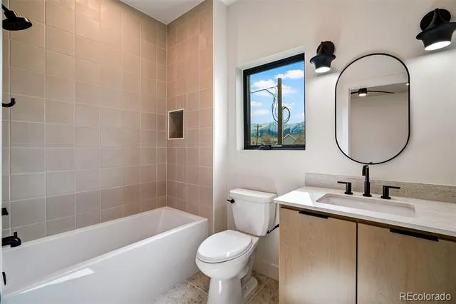 421 Chestnut Street Buena Vista, CO 81211