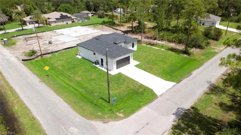 706 W 11th Street Lehigh Acres, FL 33972