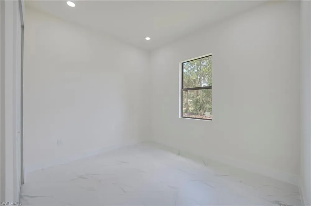 706 W 11th Street Lehigh Acres, FL 33972