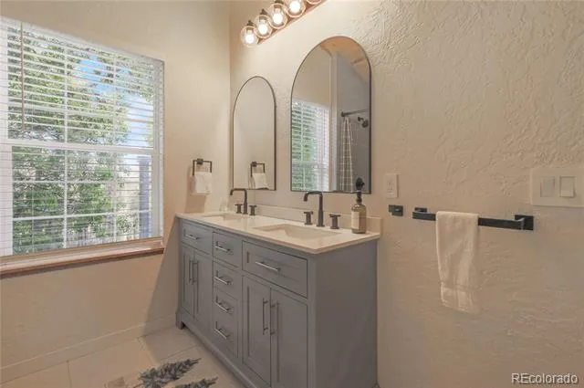46 Apache Road Evergreen, CO 80439