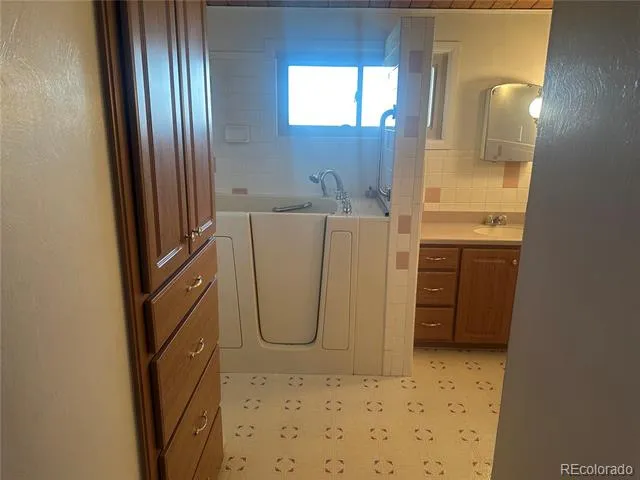 18105 Enoch Road Colorado Springs, CO 80930