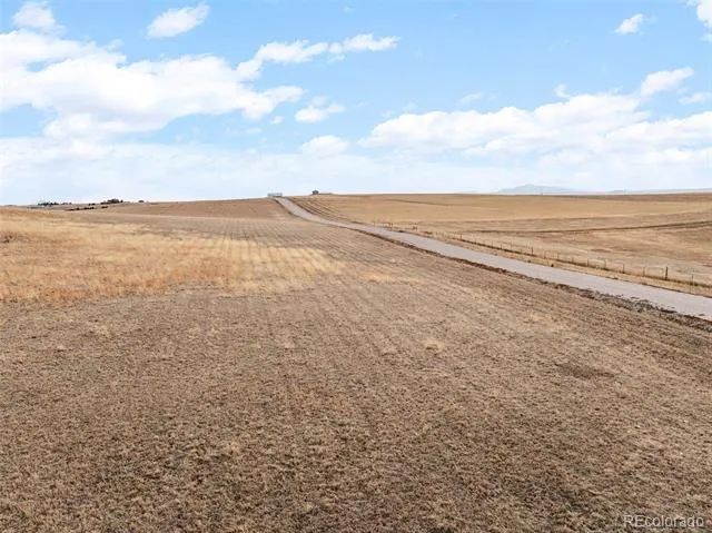 30200 Kootney Street Elizabeth, CO 80107