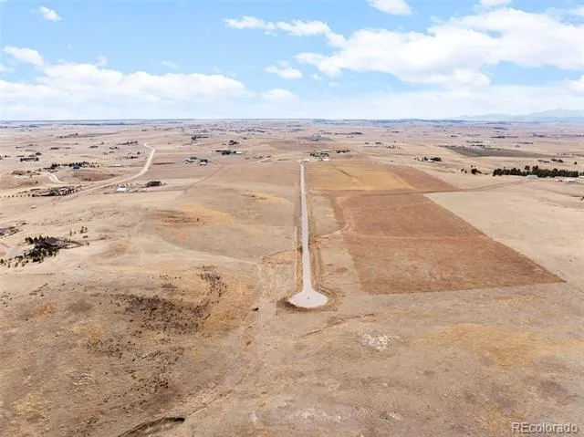 30200 Kootney Street Elizabeth, CO 80107