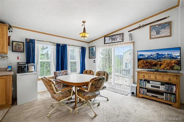 412 Bordenville Court Jefferson, CO 80456