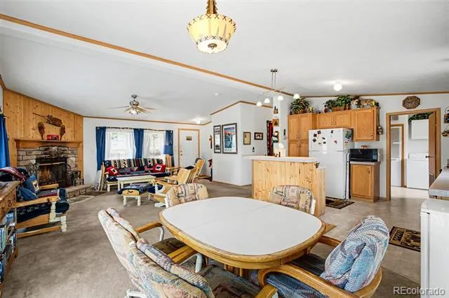 412 Bordenville Court Jefferson, CO 80456