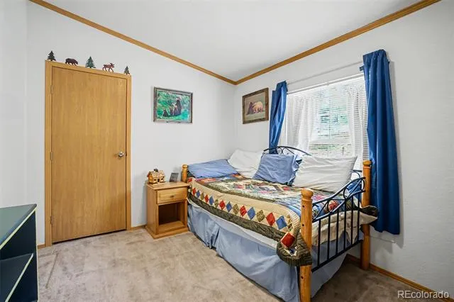 412 Bordenville Court Jefferson, CO 80456