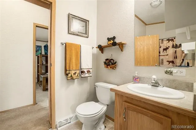 412 Bordenville Court Jefferson, CO 80456