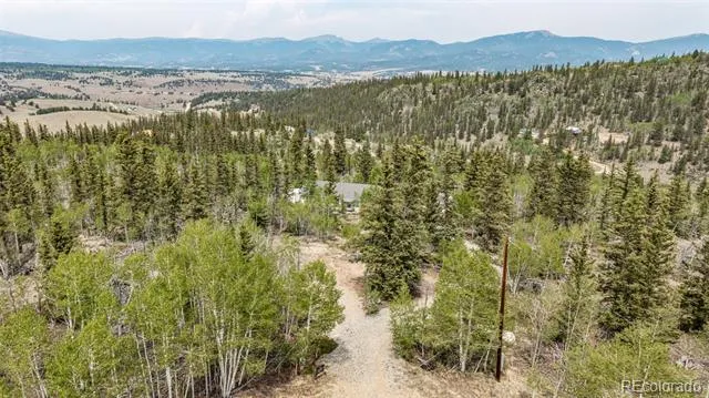 412 Bordenville Court Jefferson, CO 80456