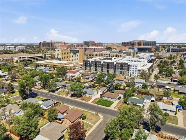 1297 Worchester Street Aurora, CO 80011