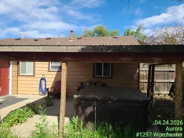 1297 Worchester Street Aurora, CO 80011