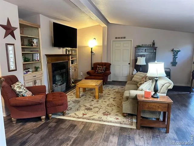 401 Blackfoot Road Red Feather Lakes, CO 80545