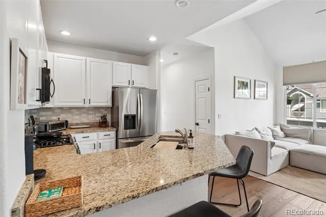 9465 Carlyle Park Place Highlands Ranch, CO 80129