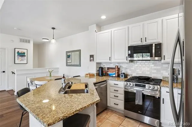 9465 Carlyle Park Place Highlands Ranch, CO 80129