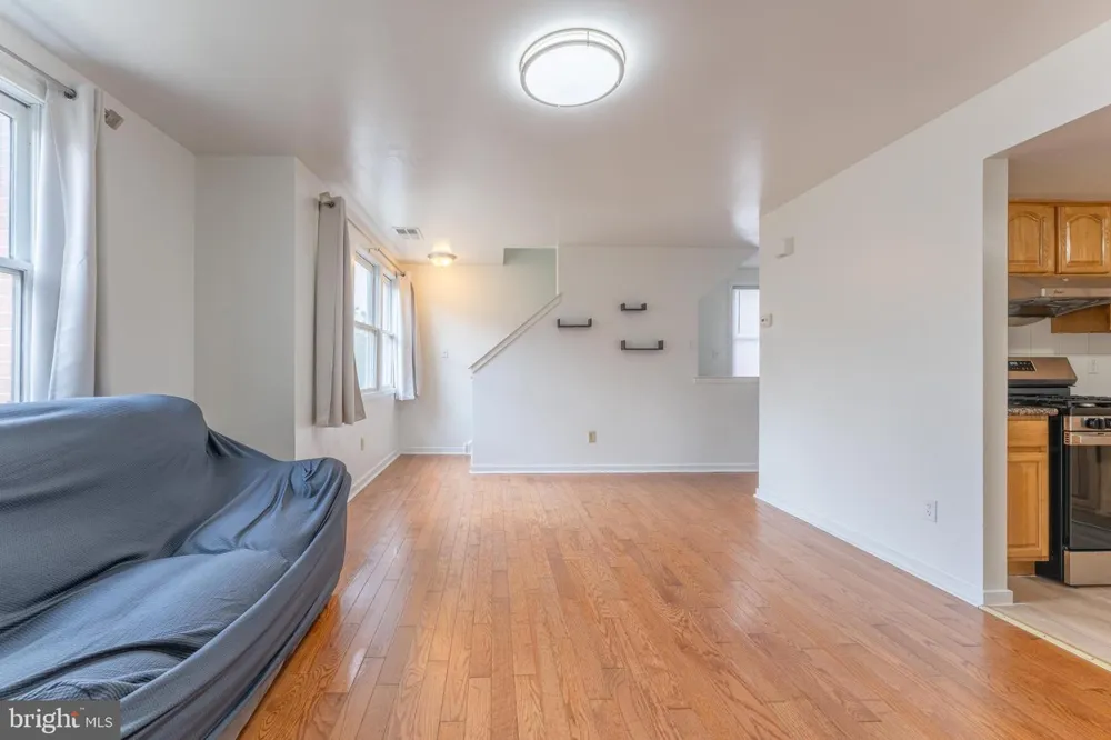 304 8TH STREET Philadelphia, PA 19107