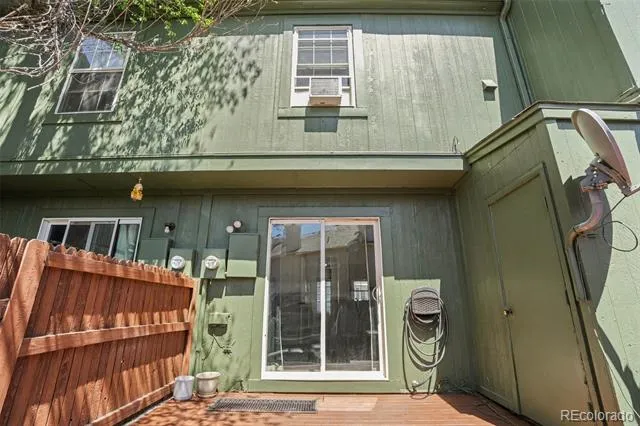 4019 Charleston Drive Colorado Springs, CO 80916