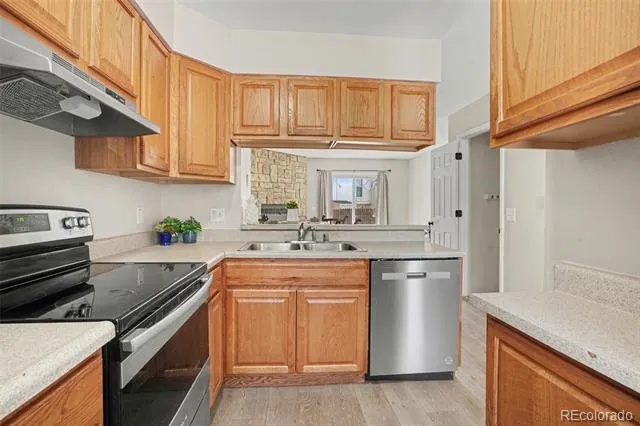 4019 Charleston Drive Colorado Springs, CO 80916