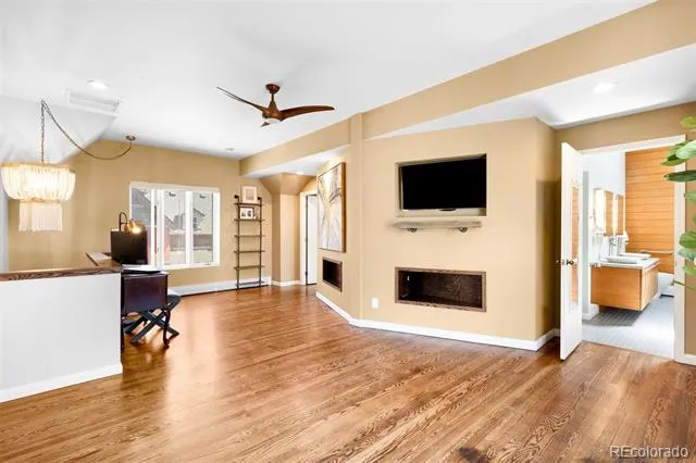 52 Lincoln Street Denver, CO 80203