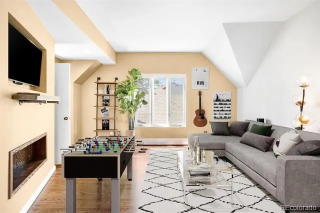 52 Lincoln Street Denver, CO 80203
