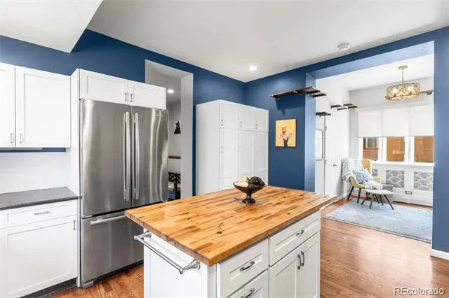 52 Lincoln Street Denver, CO 80203