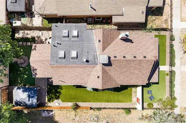 52 Lincoln Street Denver, CO 80203