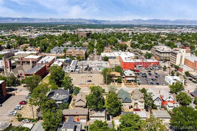 52 Lincoln Street Denver, CO 80203