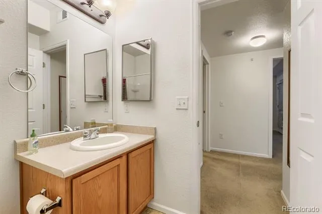 15700 E Jamison Drive #2-206 Englewood, CO 80112
