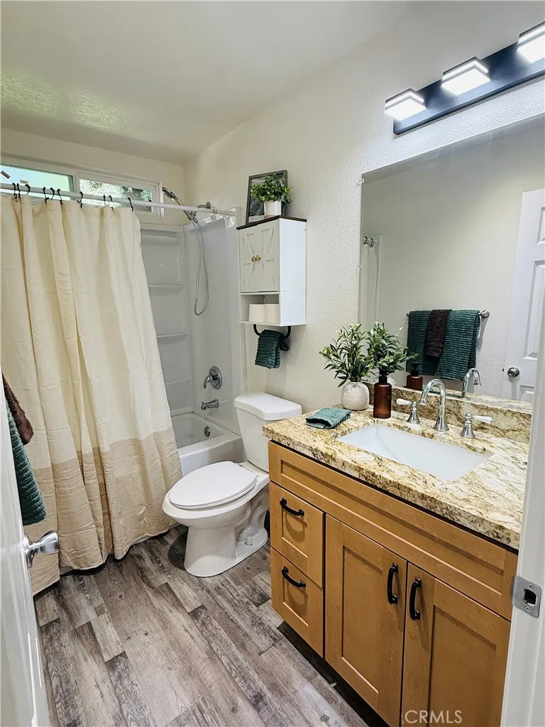 1466 Cabrillo Park Santa Ana, CA 92701