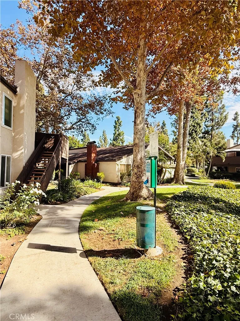 1466 Cabrillo Park #C Santa Ana, CA 92701