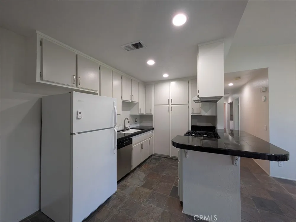 31200 Landau #602 Cathedral City, CA 92234