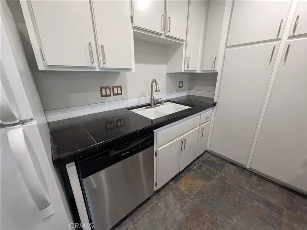 31200 Landau #602 Cathedral City, CA 92234