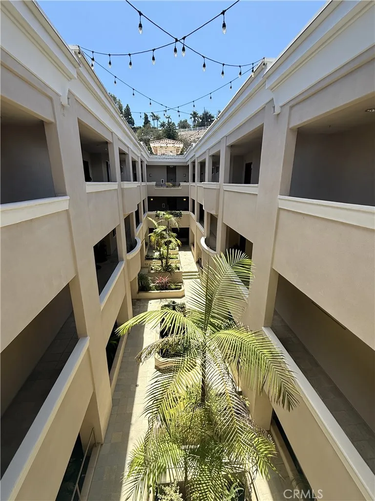 901 Deep Valley #309 Rolling Hills Estates, CA 90274