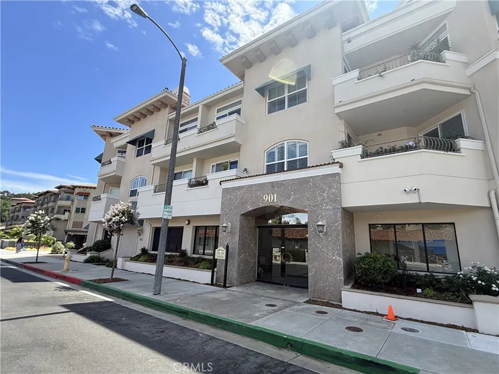 901 Deep Valley #309 Rolling Hills Estates, CA 90274