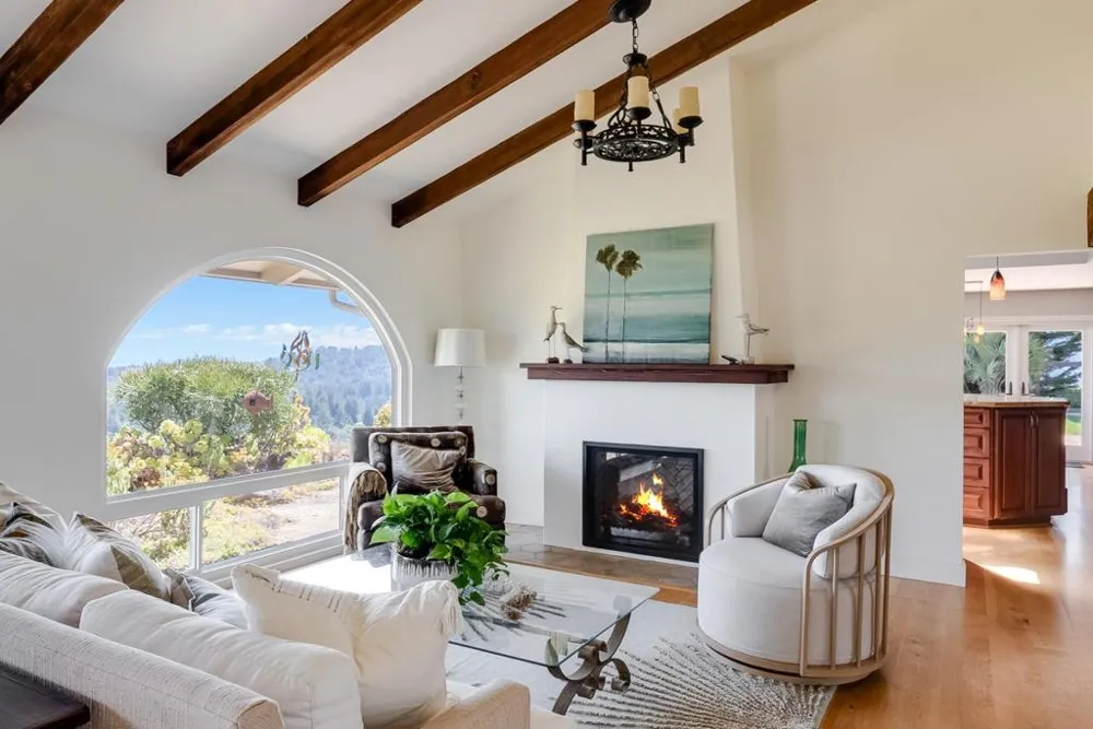16 Kite Hill Road Santa Cruz, CA 95060