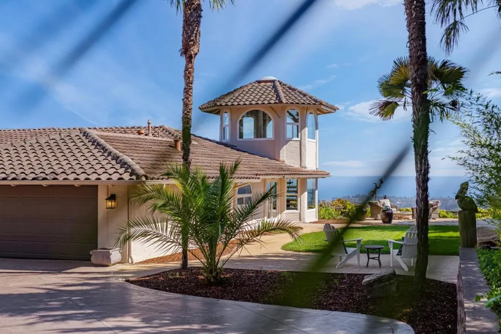 16 Kite Hill Road Santa Cruz, CA 95060