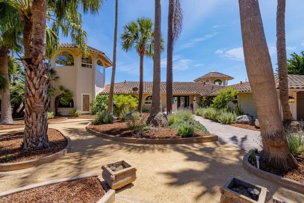 16 Kite Hill Road Santa Cruz, CA 95060