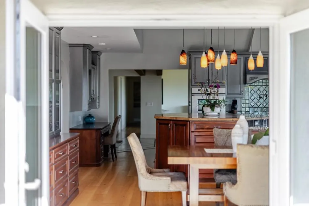 16 Kite Hill Road Santa Cruz, CA 95060