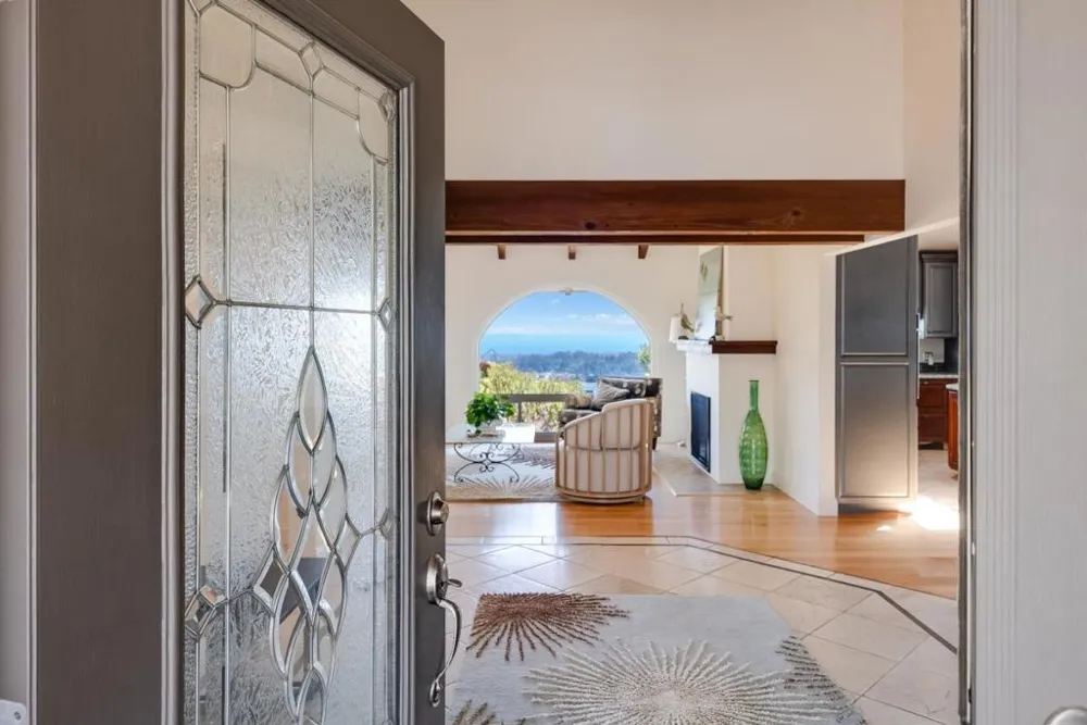 16 Kite Hill Road Santa Cruz, CA 95060