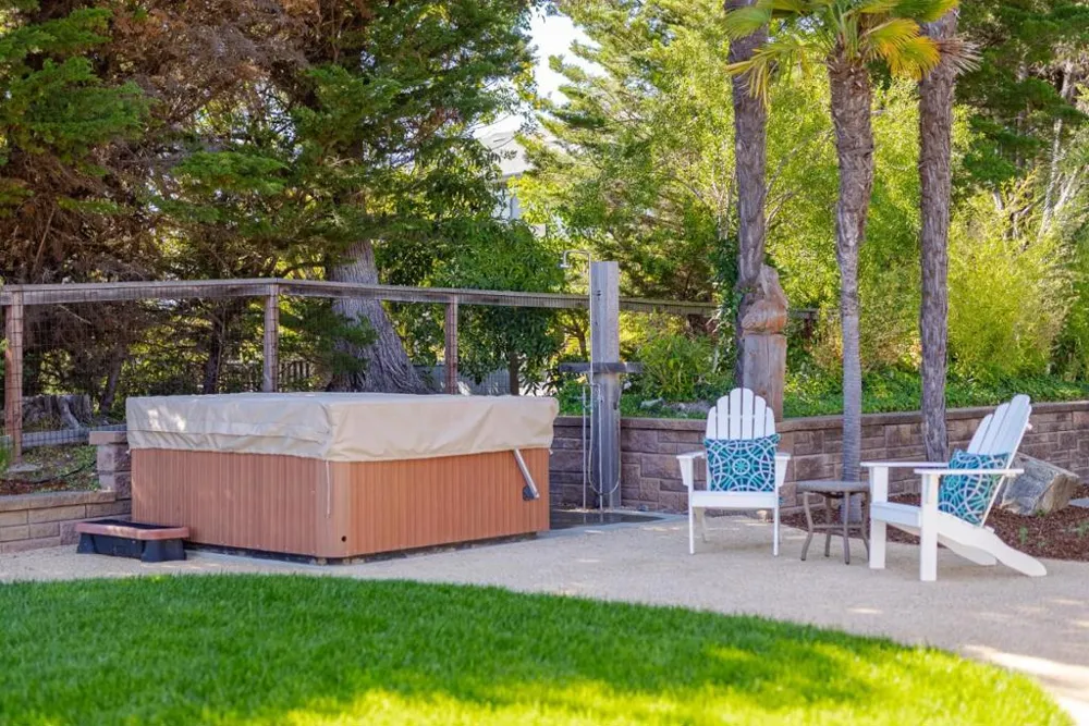 16 Kite Hill Road Santa Cruz, CA 95060