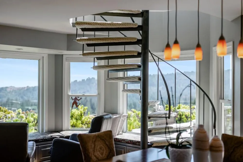 16 Kite Hill Road Santa Cruz, CA 95060