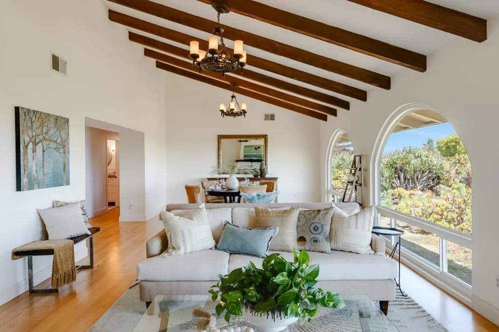 16 Kite Hill Road Santa Cruz, CA 95060