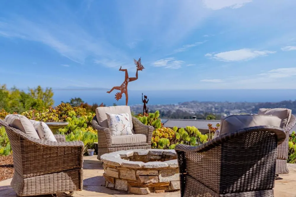 16 Kite Hill Road Santa Cruz, CA 95060