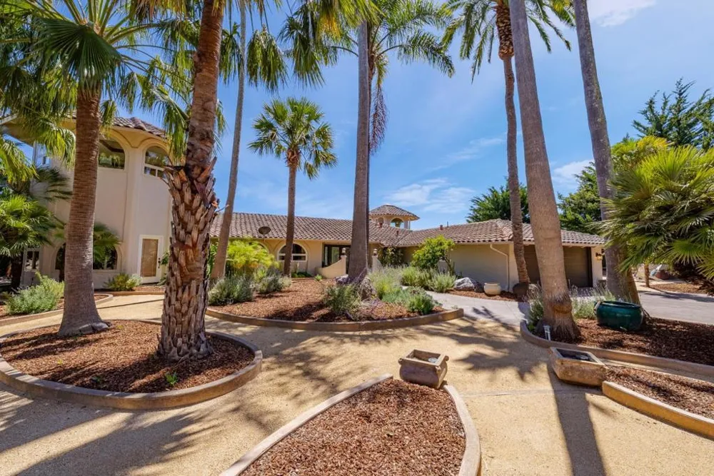 16 Kite Hill Road Santa Cruz, CA 95060