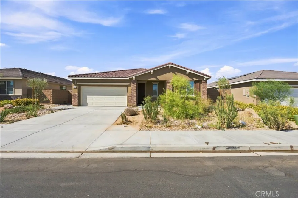 11824 Bobcat Hills Lane Victorville, CA 92392