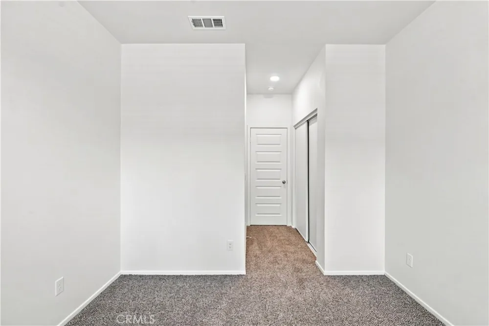 11824 Bobcat Hills Lane Victorville, CA 92392