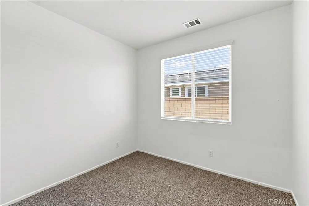 11824 Bobcat Hills Lane Victorville, CA 92392
